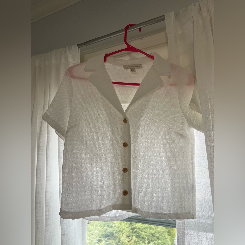 Cute white T top